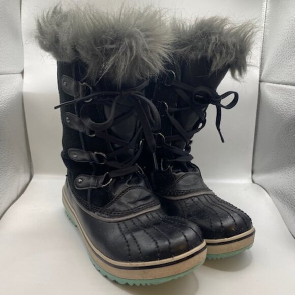 Sorel Other - Kids SOREL black and blue lace up snow boots faux fur